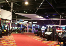 Cadre en toile translucide au Seven Casino